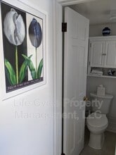 2421 Lakefront Dr in Holland, MI - Building Photo - Building Photo