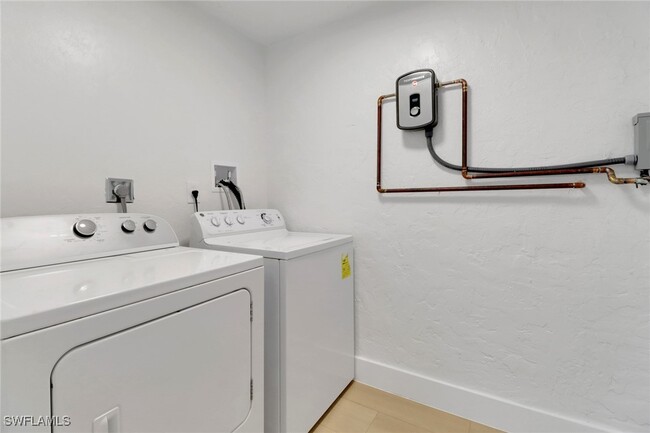 property at 4525 Fluvia Ave