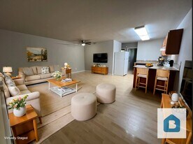 316 E Brookside St in Colorado Springs, CO - Building Photo