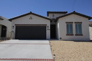 13878 Paseo Central Ave in Horizon City, TX - Building Photo
