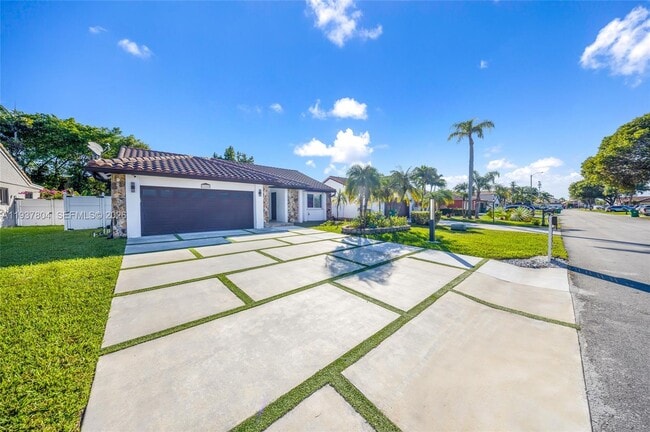 property at 6240 Gauntlet Hall Ln