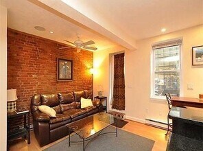73 Chandler St, Unit A in Boston, MA - Foto de edificio - Building Photo