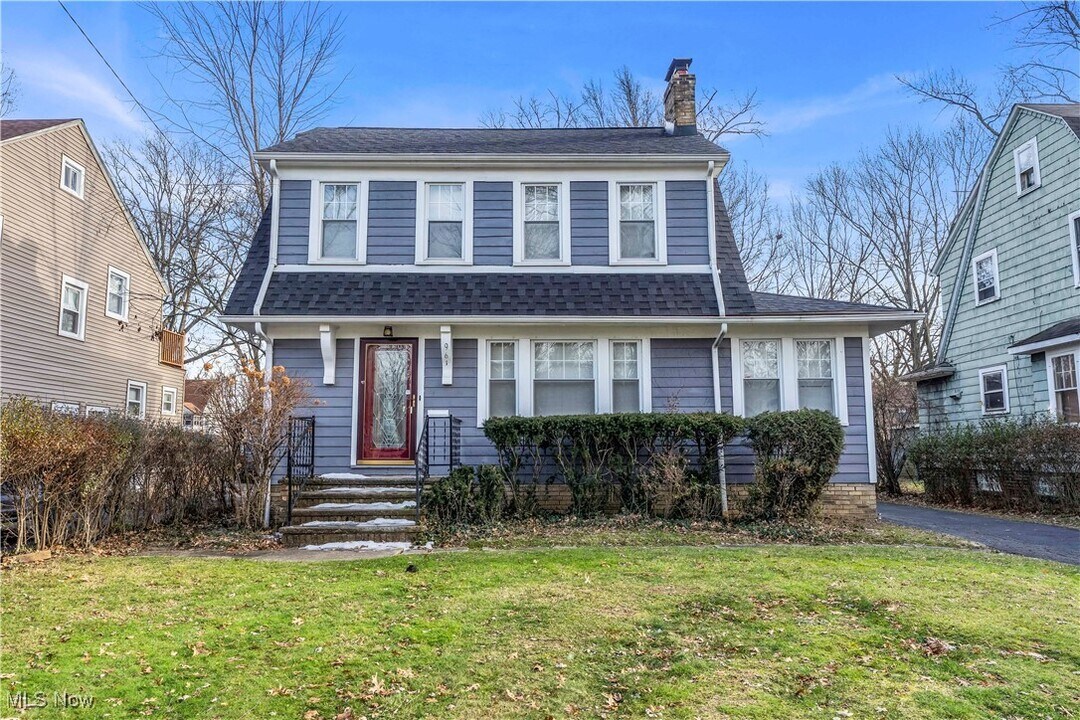 961 Montford Rd in Cleveland Heights, OH - Building Photo