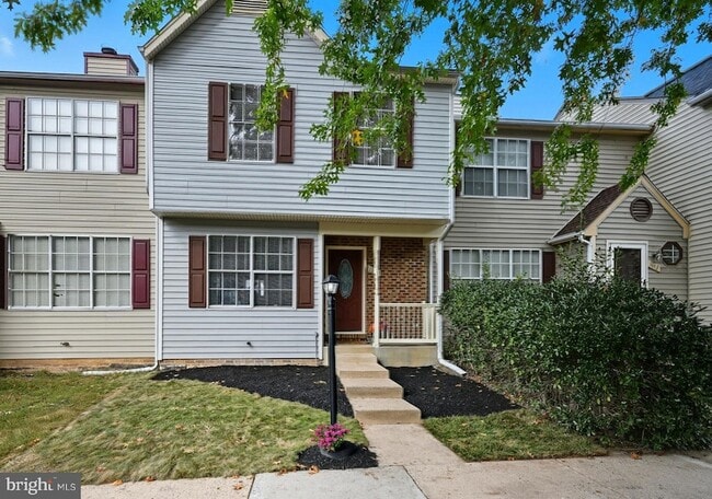 property at 11170 Hamlet Ct