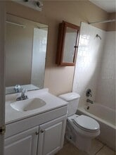 2832 Skyview Dr in Lakeland, FL - Building Photo - Building Photo