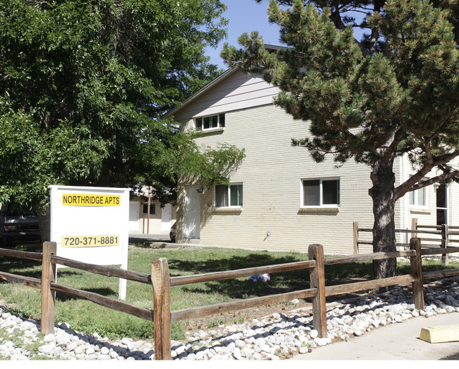 Northridge Apartments & Storage in Federal Heights, CO - Foto de edificio - Building Photo