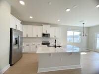 15236 Ovation Dr in Winter Garden, FL - Foto de edificio - Building Photo