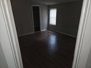 15505 Parret Ln in Willis, TX - Building Photo - Building Photo