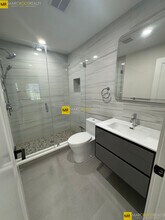 531 Newbury St in Boston, MA - Building Photo - Building Photo