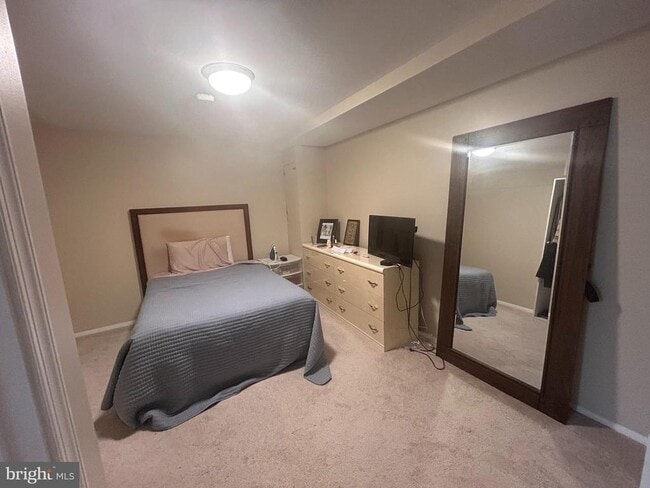 10217 Savoy Ct in Ellicott City, MD - Building Photo - Building Photo