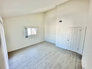 410 N Broadway in Redondo Beach, CA - Building Photo - Building Photo