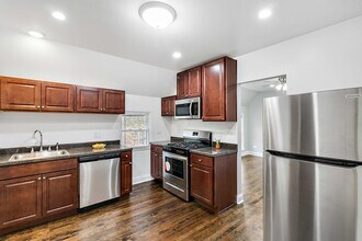 1108 Des Plaines Ave in Forest Park, IL - Building Photo - Building Photo