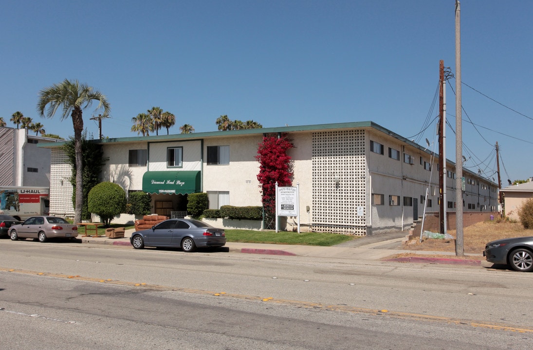 Diamond Head Plaza in Lomita, CA - Building Photo