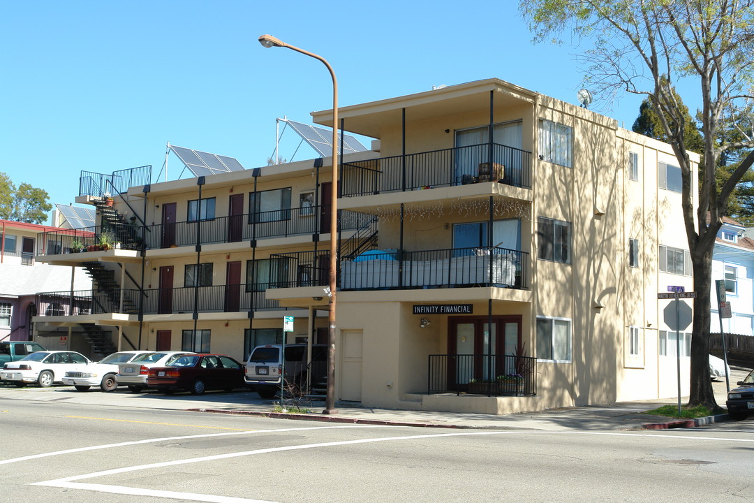 1649 Martin Luther King Jr Way in Berkeley, CA - Building Photo