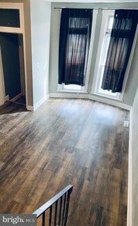 2208 Lynnbrook Ave photo'