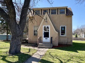 2239 Branch Ave in Anoka, MN - Building Photo