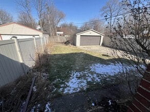 9142 Yorkshire Rd in Detroit, MI - Building Photo - Building Photo