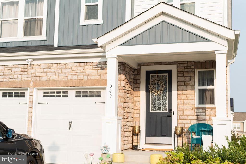 1049 Coriander Ln in Stafford, VA - Building Photo
