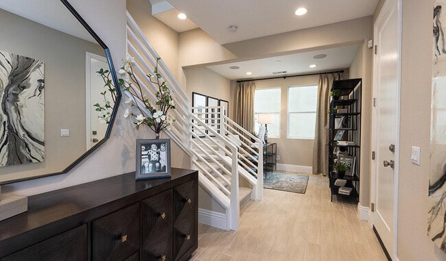 27356 Alpine Mdws Ct in Valencia, CA - Building Photo - Building Photo