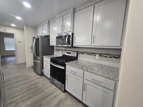 3809 36th St in Lubbock, TX - Building Photo - Building Photo