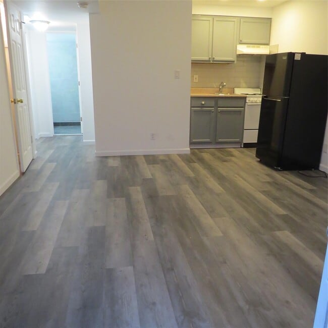 property at 60 Elissa Ln