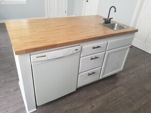 1923 Pennsylvania Ave in Los Angeles, CA - Building Photo - Building Photo