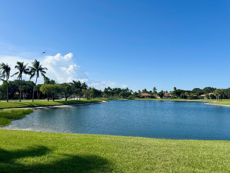 8423 Long Bay in West Palm Beach, FL - Building Photo