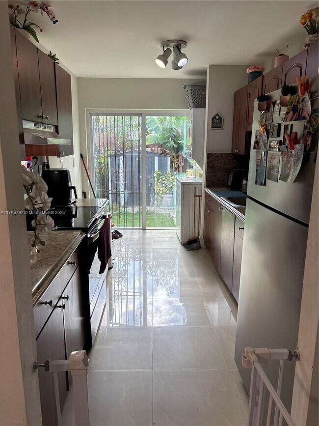 28319 SW 141st Pl in Homestead, FL - Building Photo - Building Photo