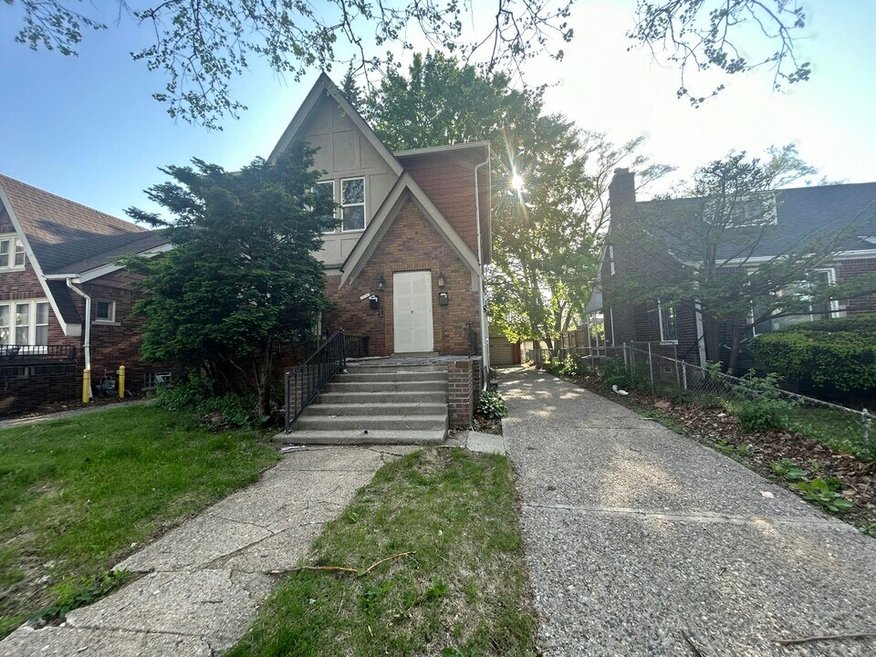 19707 Cliff St in Detroit, MI - Building Photo