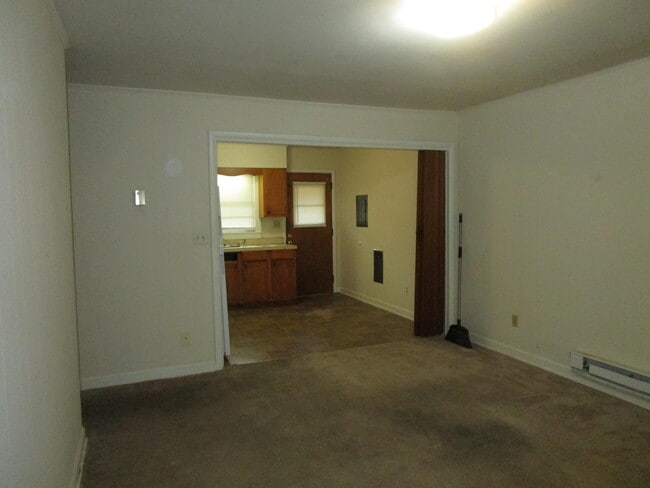 211 W Hampton Ave in Sumter, SC - Building Photo - Building Photo