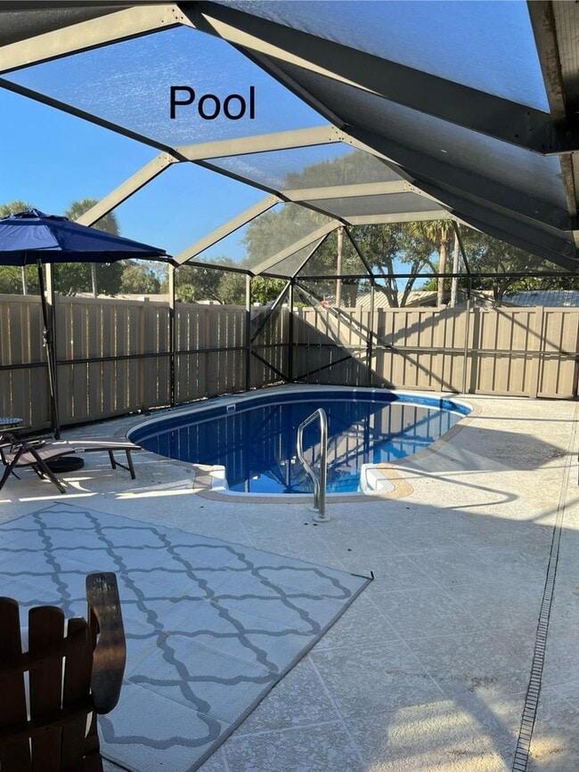 5256 Eagle Lake Dr
