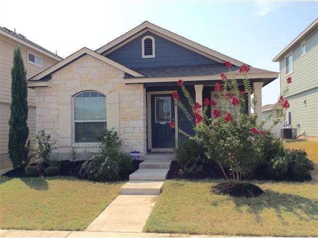 property at 916 Alamo Plaza Dr