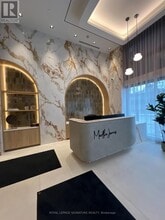 2088 James St in Burlington, ON - Building Photo - Building Photo