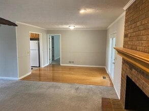 722 Old Hog Mountain Rd in Hoschton, GA - Building Photo - Building Photo