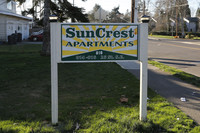 Sun Crest Apartments in Salem, OR - Building Photo - Building Photo