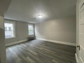 1101 Elm St in Manchester, NH - Building Photo - Building Photo