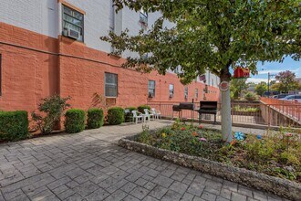 Horizons At Plainfield in Plainfield, NJ - Foto de edificio - Building Photo