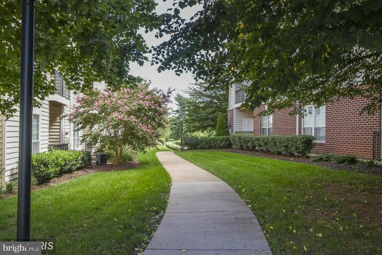 1591 Spring Gate Dr-Unit -3402 in McLean, VA - Building Photo