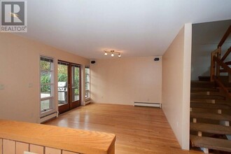 551X Trafalgar St in Vancouver, BC - Building Photo - Building Photo
