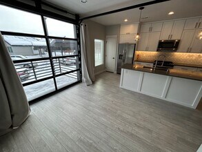 7217 N 5 Mile Rd in Spokane, WA - Building Photo - Building Photo