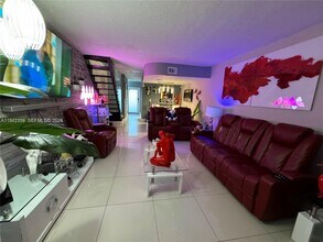 3870 W 8th Ln in Hialeah, FL - Building Photo - Building Photo
