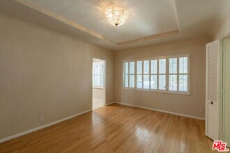 352 S Wetherly Dr in Beverly Hills, CA - Building Photo - Building Photo