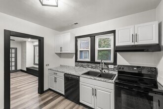 3105 Somme Ave in Norfolk, VA - Building Photo - Building Photo