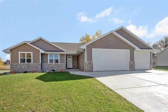 property at 2820 Sussex Rd