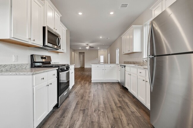 property at 15806 Berry Hl Dr