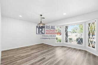 6070 Wonder Dr in Fort Worth, TX - Building Photo - Building Photo