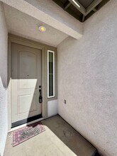 26612 Iron Mountain St in Romoland, CA - Building Photo - Building Photo
