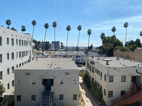 Bon Chere Apartments in Los Angeles, CA - Building Photo - Building Photo