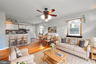 5808 Meridale Rd in Catonsville, MD - Building Photo - Building Photo