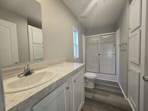 18118 US-41 in Lutz, FL - Building Photo - Building Photo